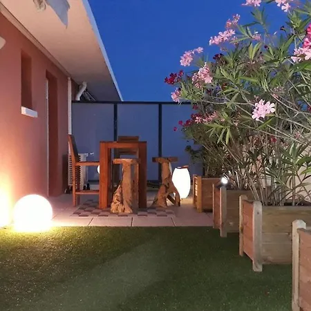 Apartman Rooftop Du Lavandou - Terrace And Pool Le Lavandou