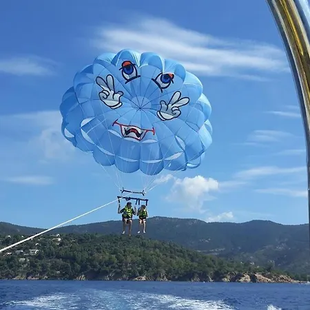 Rooftop Du Lavandou - Terrace&pool Appartement