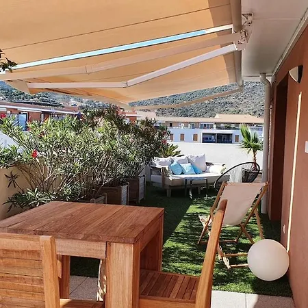 Apartment Rooftop Du Lavandou - Terrace And Pool Le Lavandou