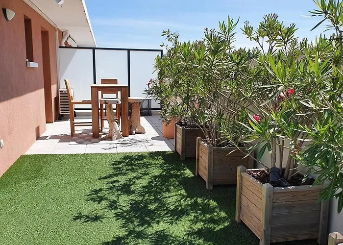 Rooftop Du Lavandou - Terrace And Pool Lägenhet