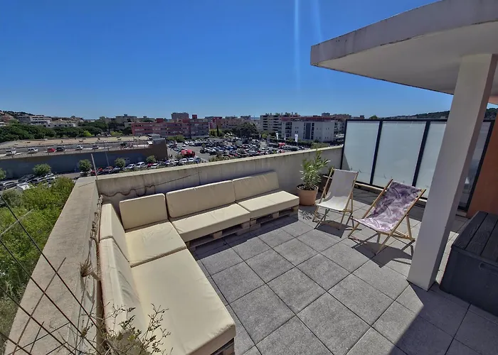 Rooftop Du Lavandou - Terrace And Pool Lägenhet
